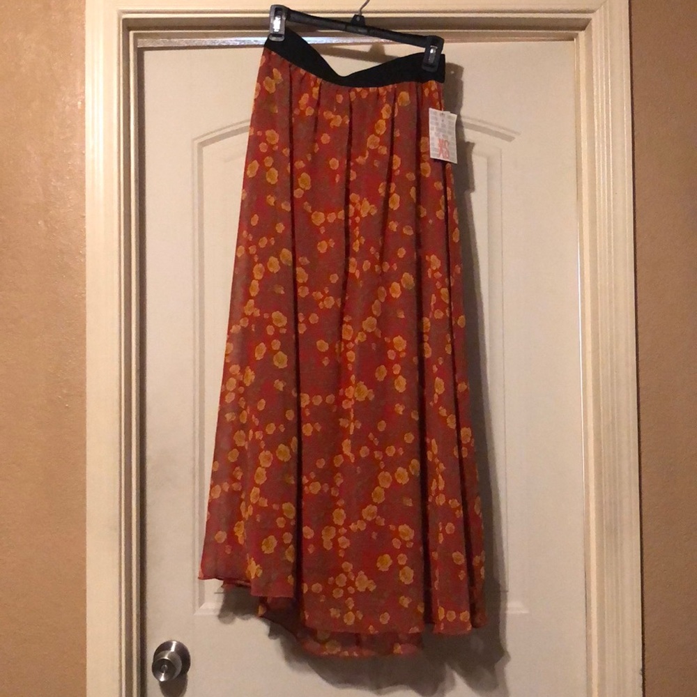 Brand New LuLaRoe Lucy Skirt